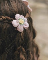 Water Lily Bloom Clip